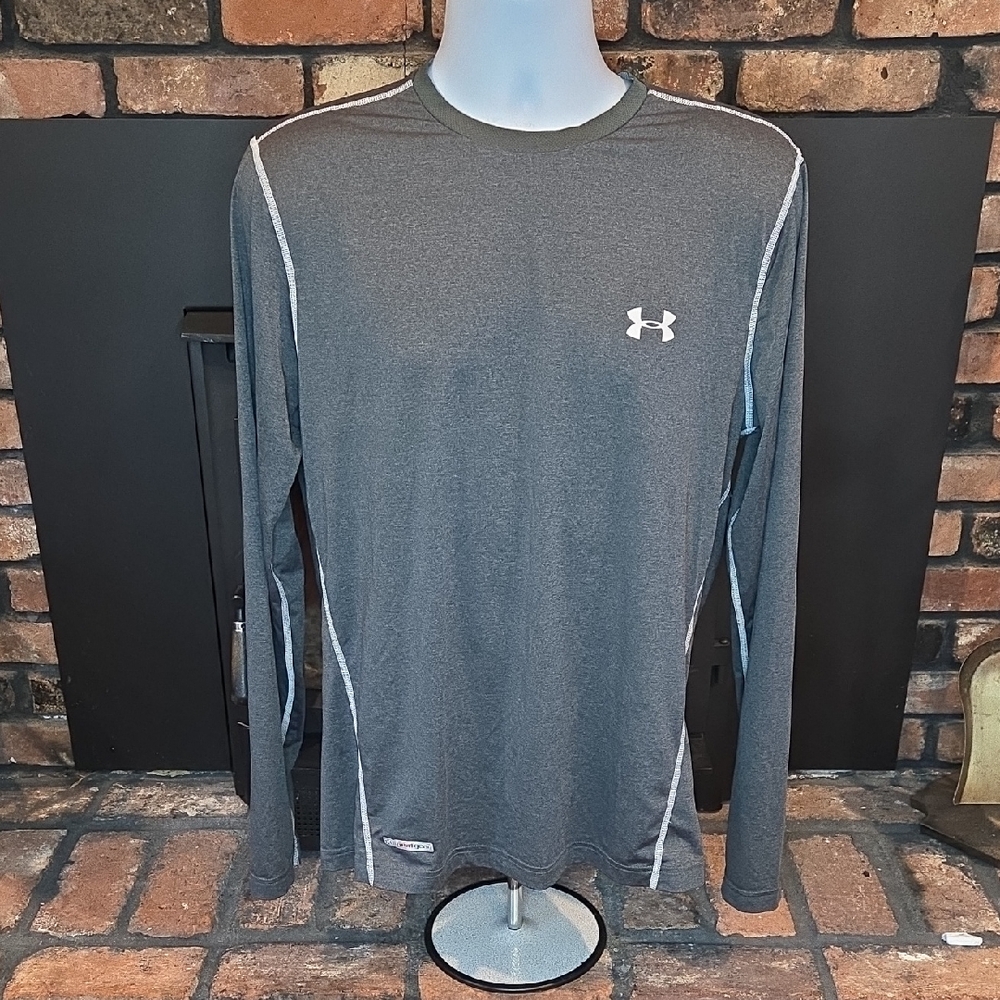 Under Armour Men's Charcoal Long Sleeve Tee, Large